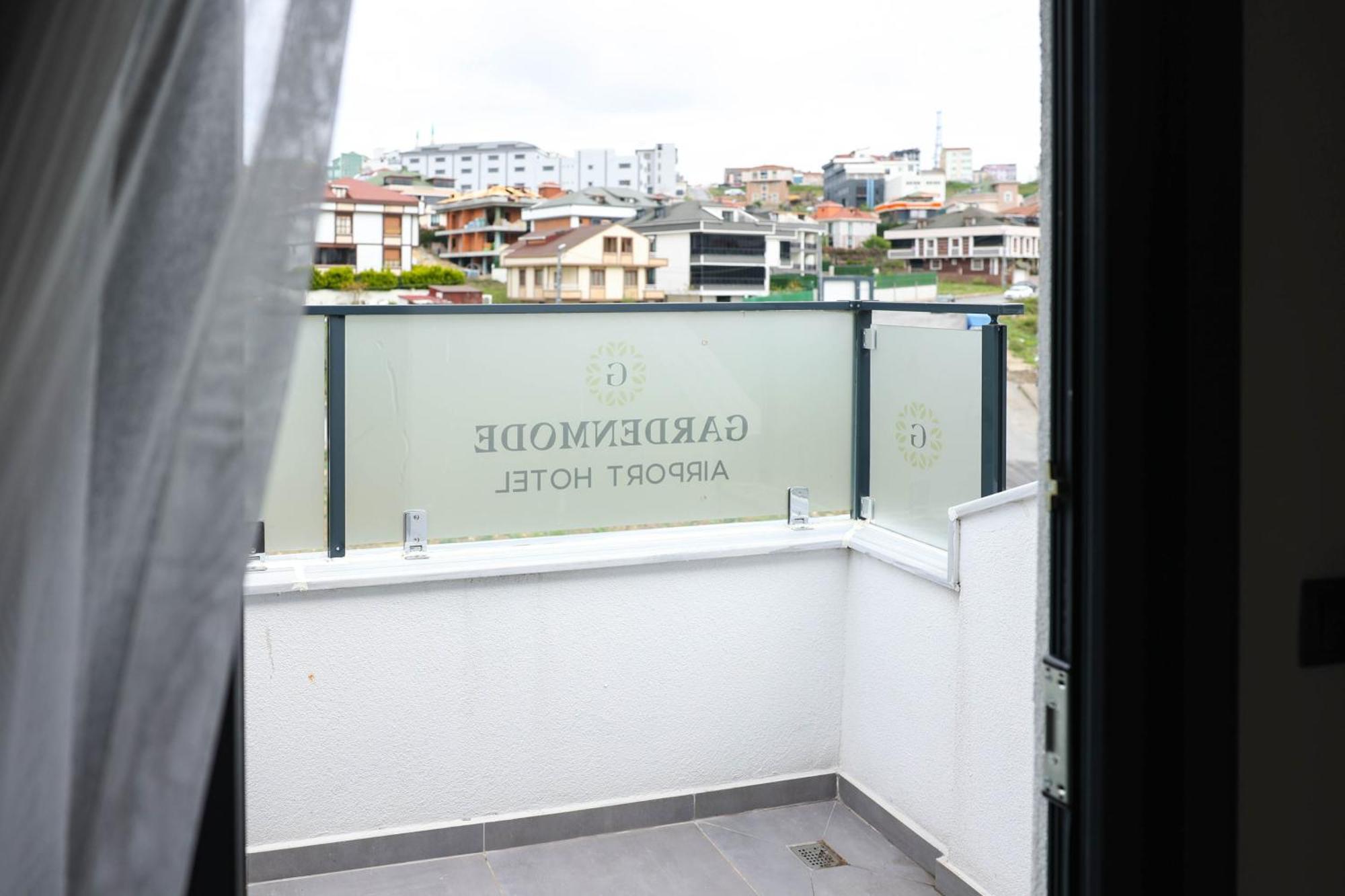 Gardenmode Airport Hotel Tasoluk Luaran gambar