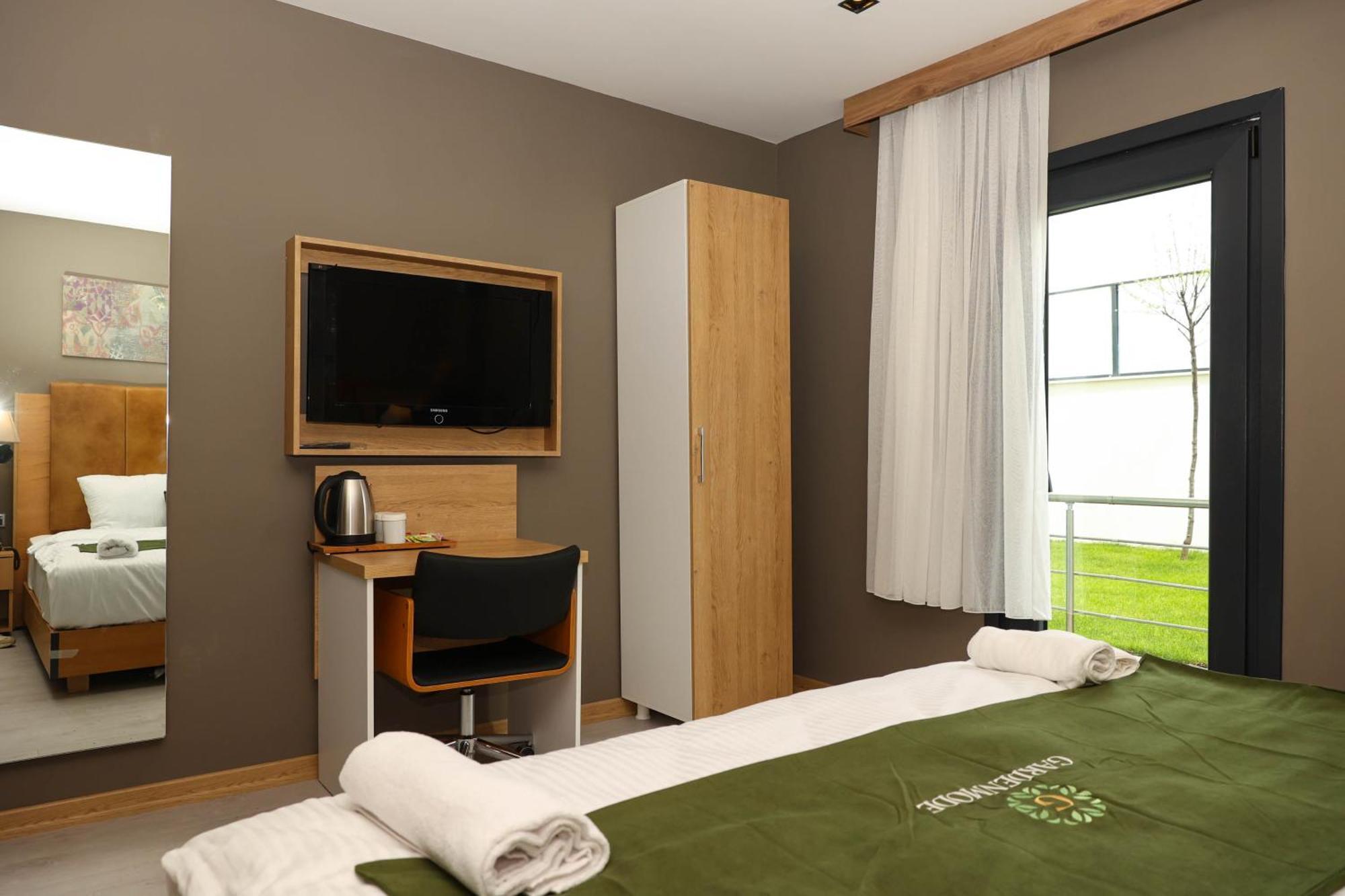 Gardenmode Airport Hotel Tasoluk Luaran gambar