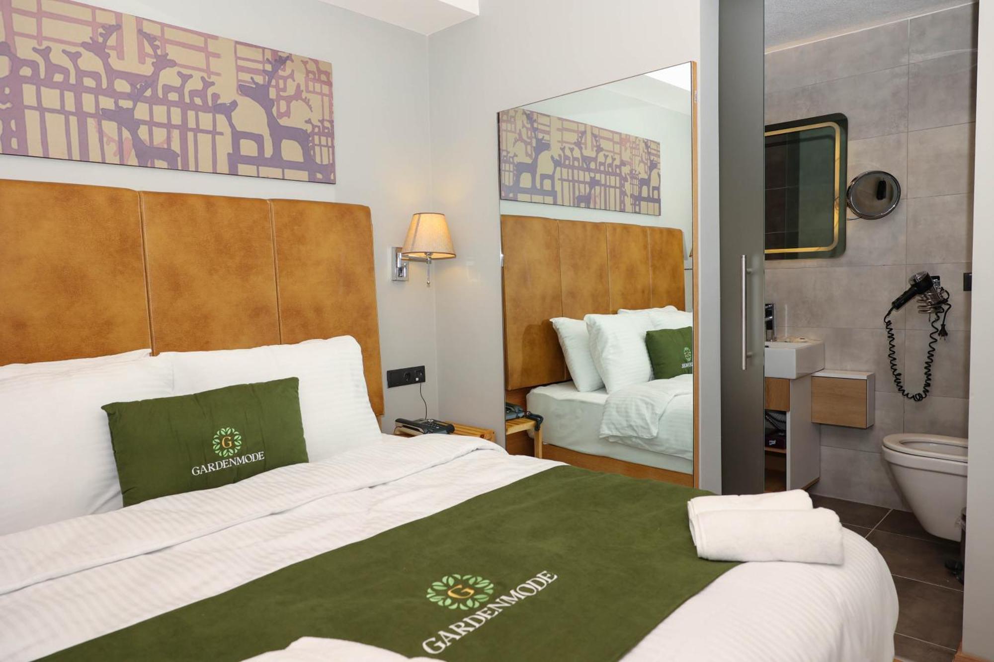 Gardenmode Airport Hotel Tasoluk Luaran gambar