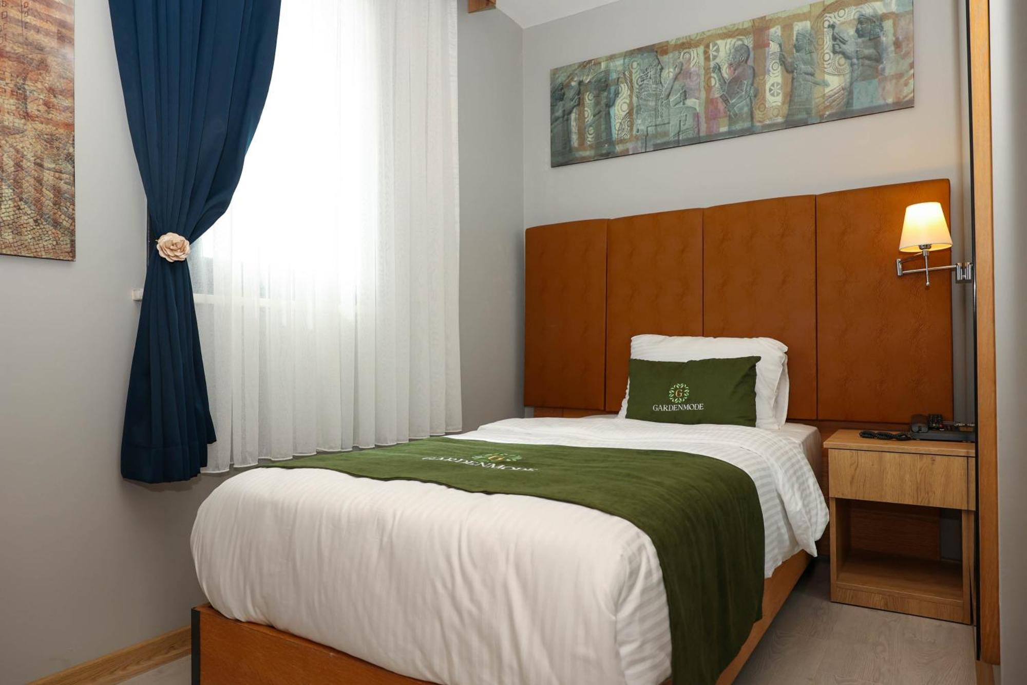 Gardenmode Airport Hotel Tasoluk Luaran gambar