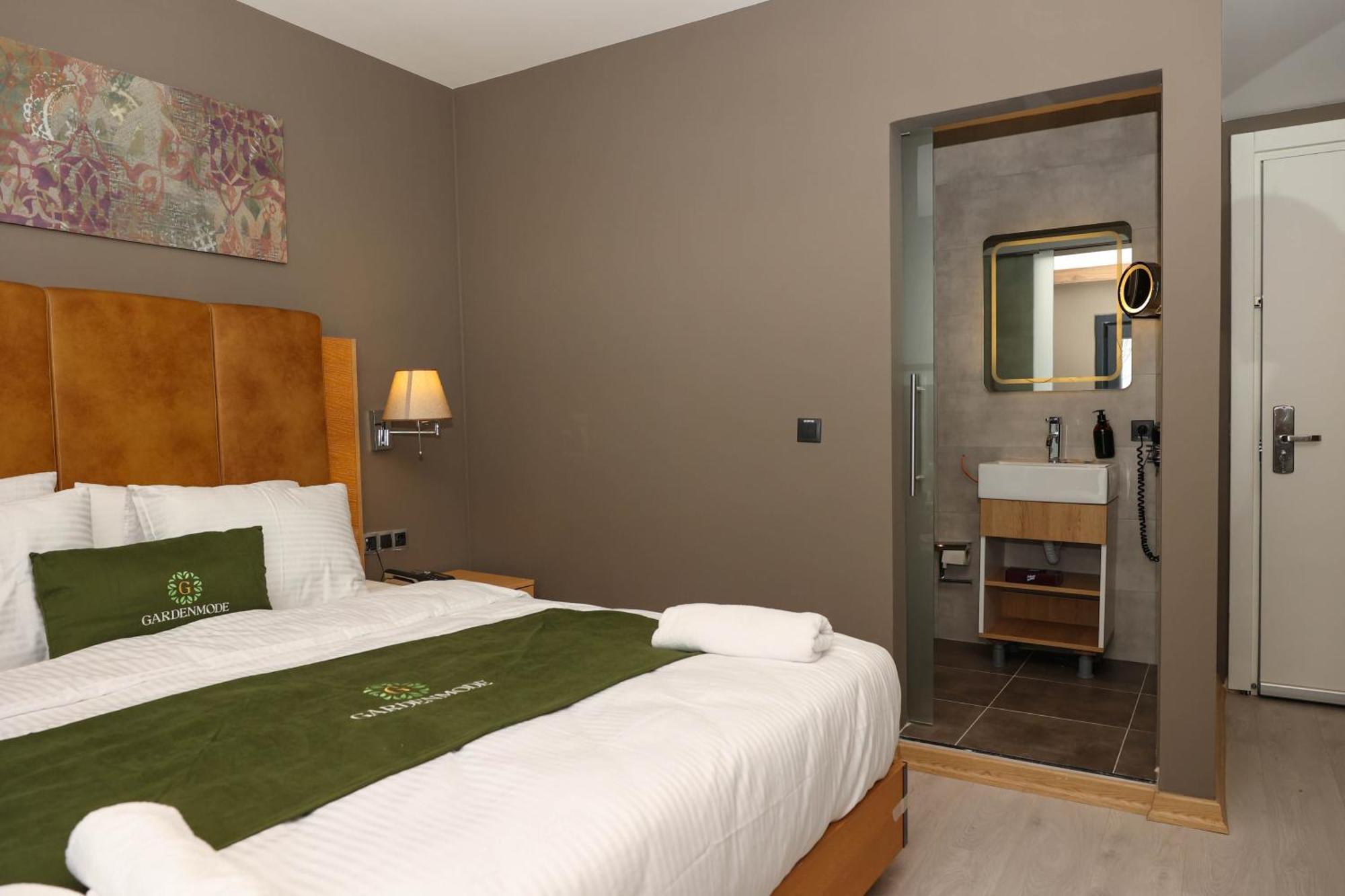 Gardenmode Airport Hotel Tasoluk Luaran gambar